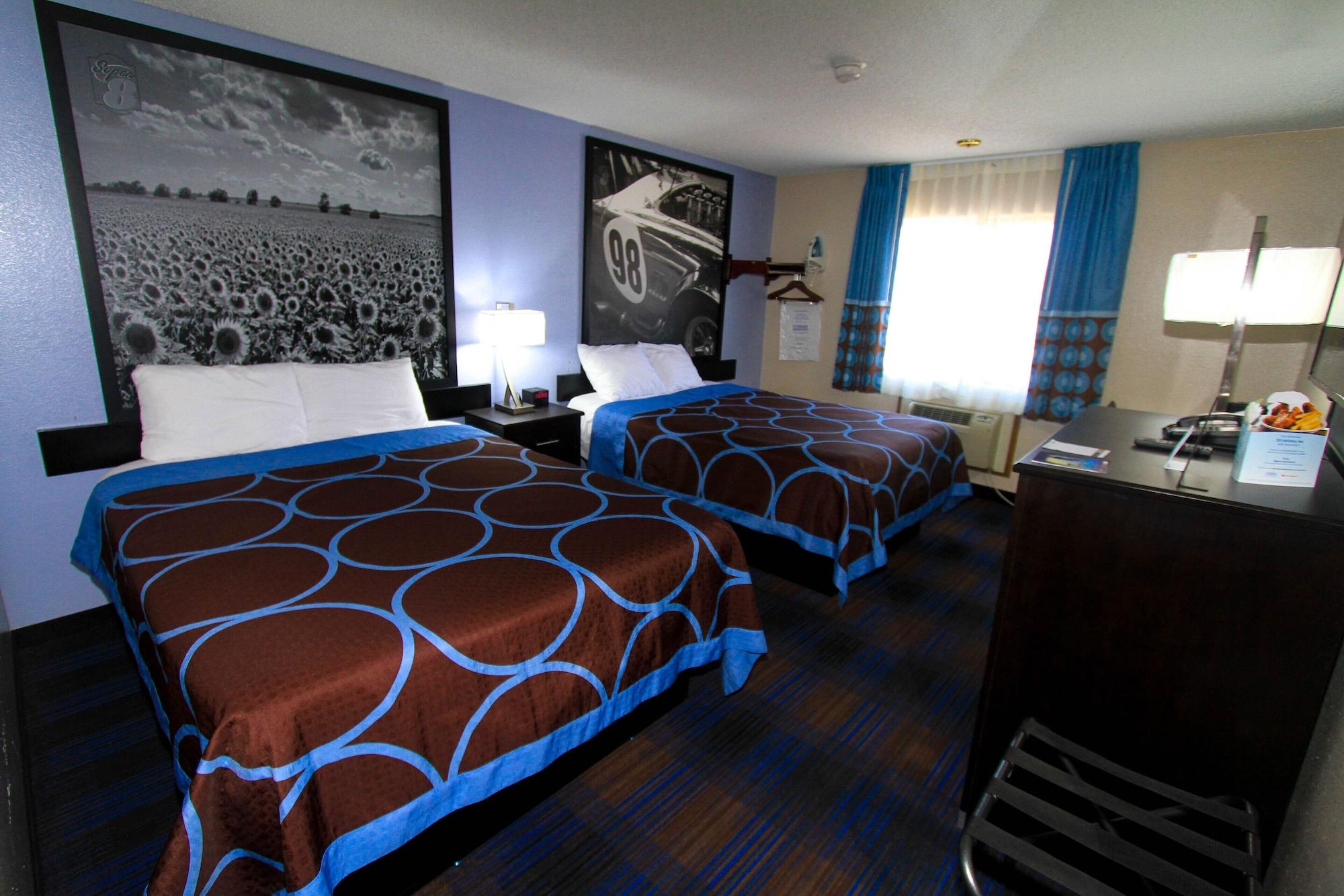 Hotel Super 8 By Wyndham Lenexa Overland Park Area/Mall Area Esterno foto