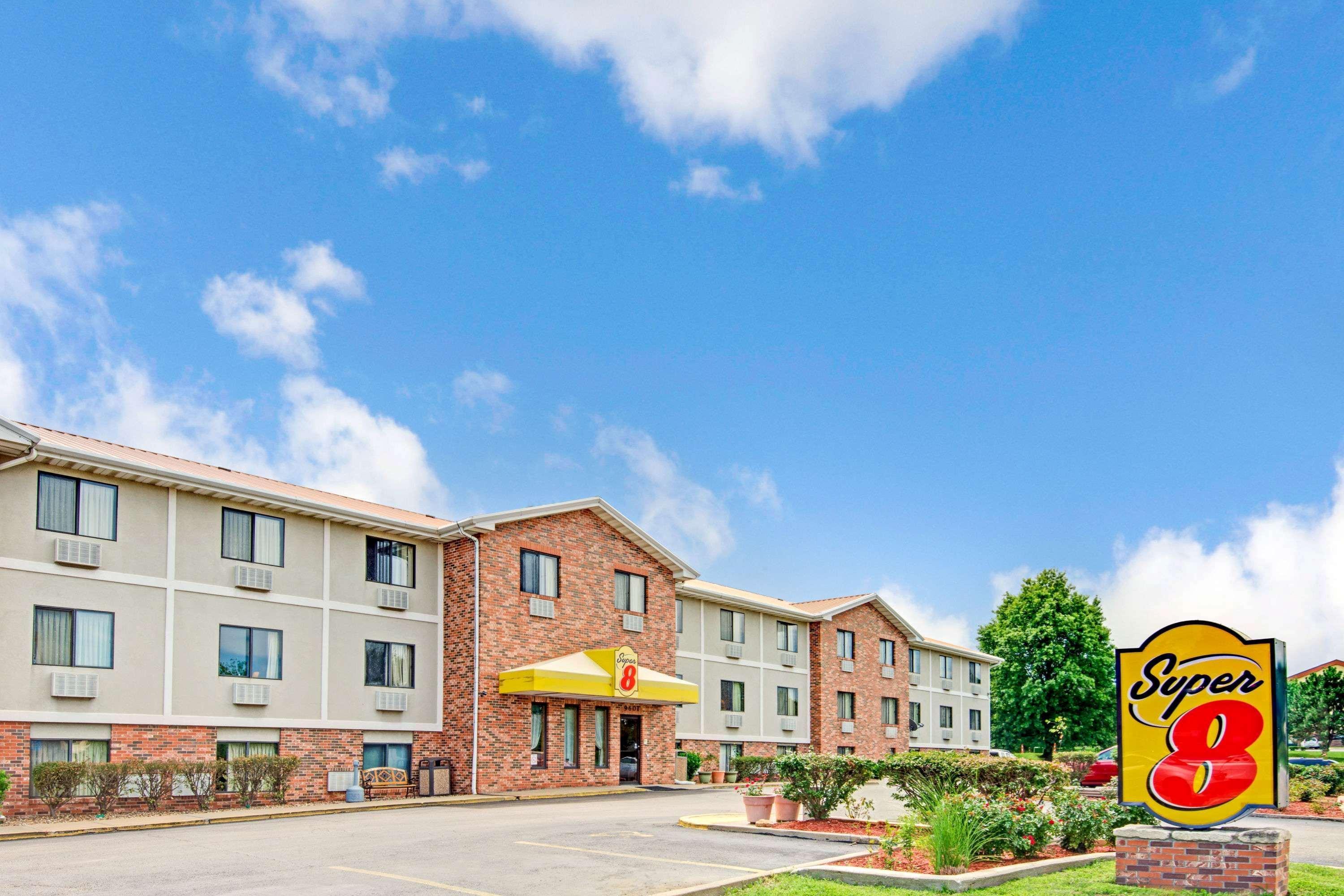 Super 8 By Wyndham Lenexa Overland Park Area/Mall Area Esterno foto