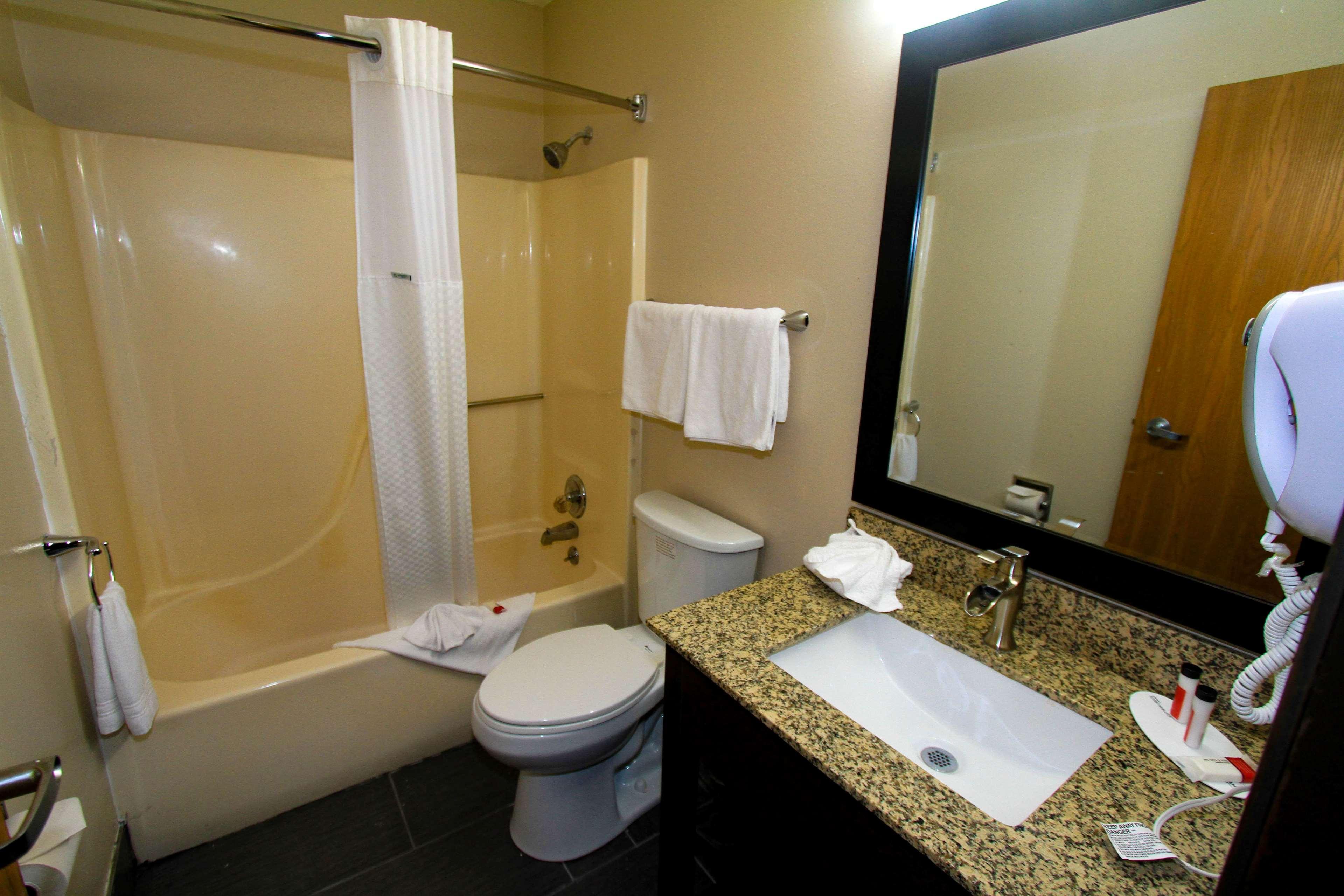 Super 8 By Wyndham Lenexa Overland Park Area/Mall Area Esterno foto
