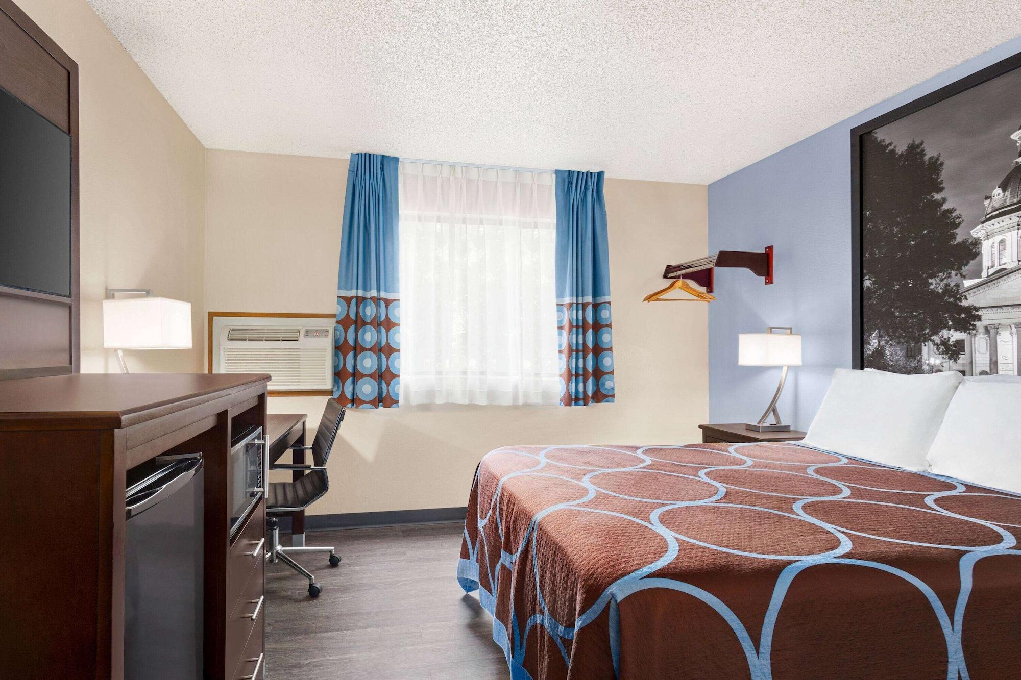 Hotel Super 8 By Wyndham Lenexa Overland Park Area/Mall Area Esterno foto