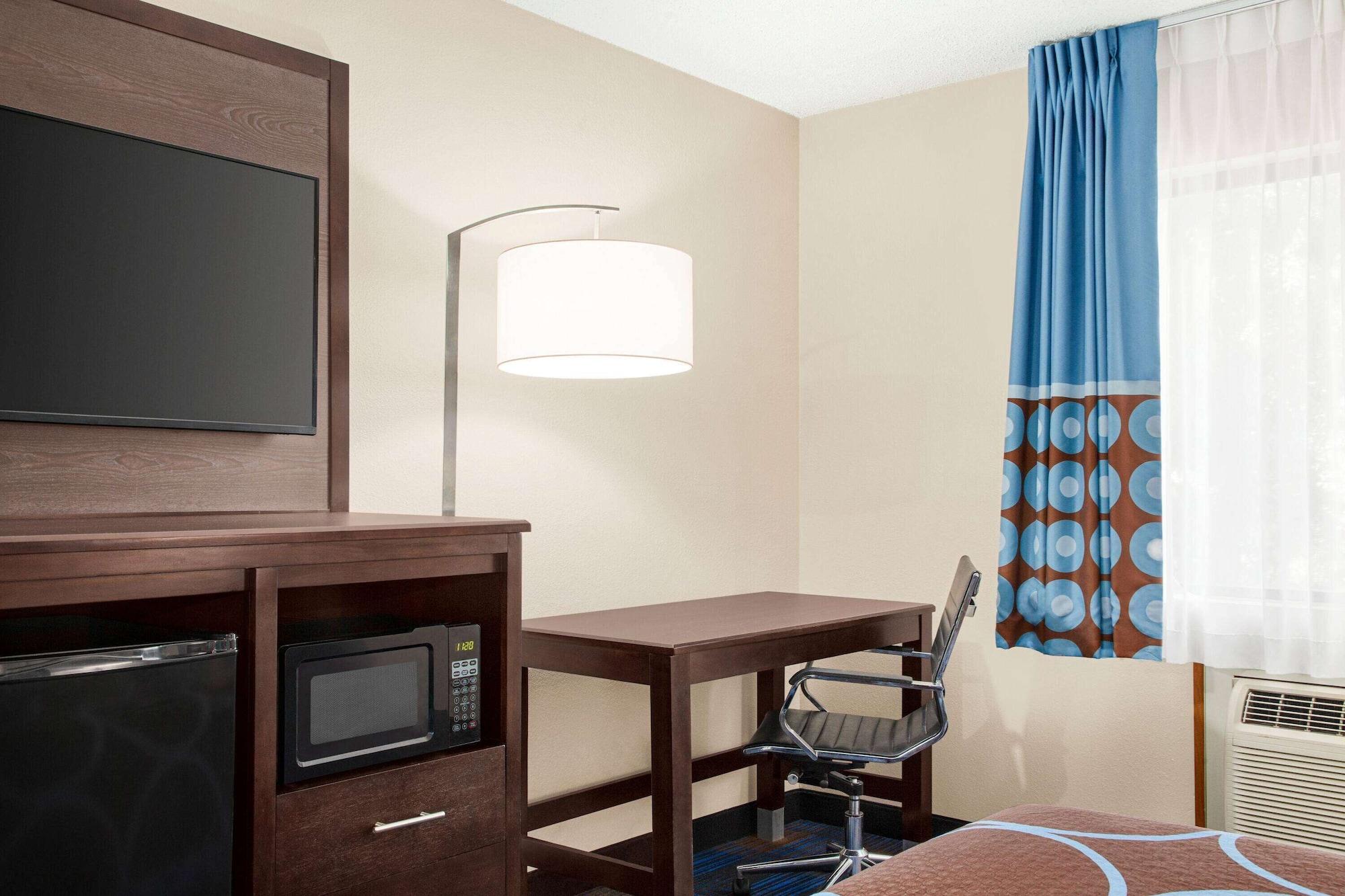 Hotel Super 8 By Wyndham Lenexa Overland Park Area/Mall Area Esterno foto