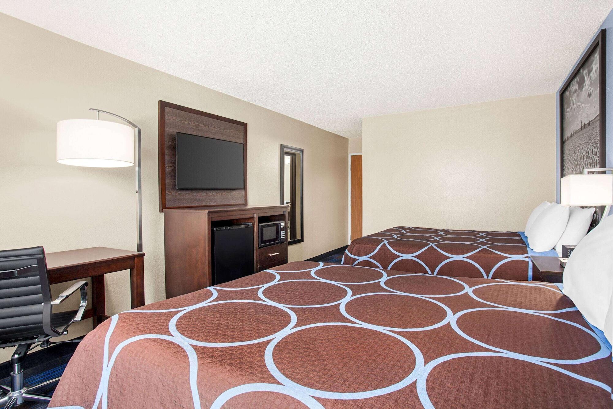 Hotel Super 8 By Wyndham Lenexa Overland Park Area/Mall Area Esterno foto